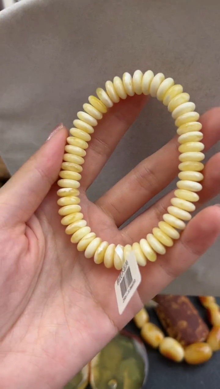 【闪购商品】琥珀裸石未镶嵌10123115-手串