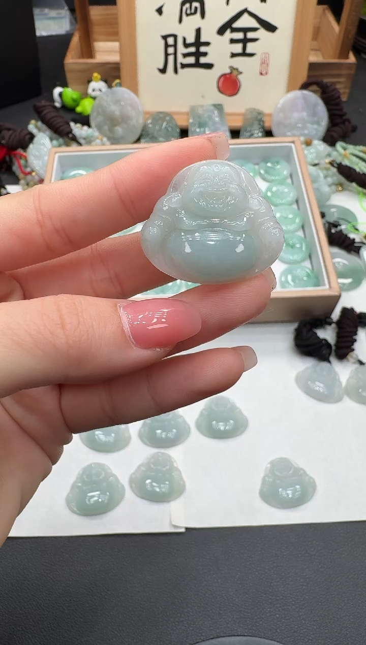 颈饰未镶嵌翡翠躺***户佛公多样性发其一