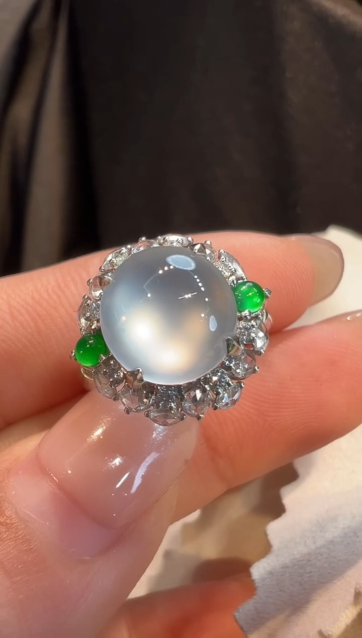 18K金镶嵌戒指翡翠AL6