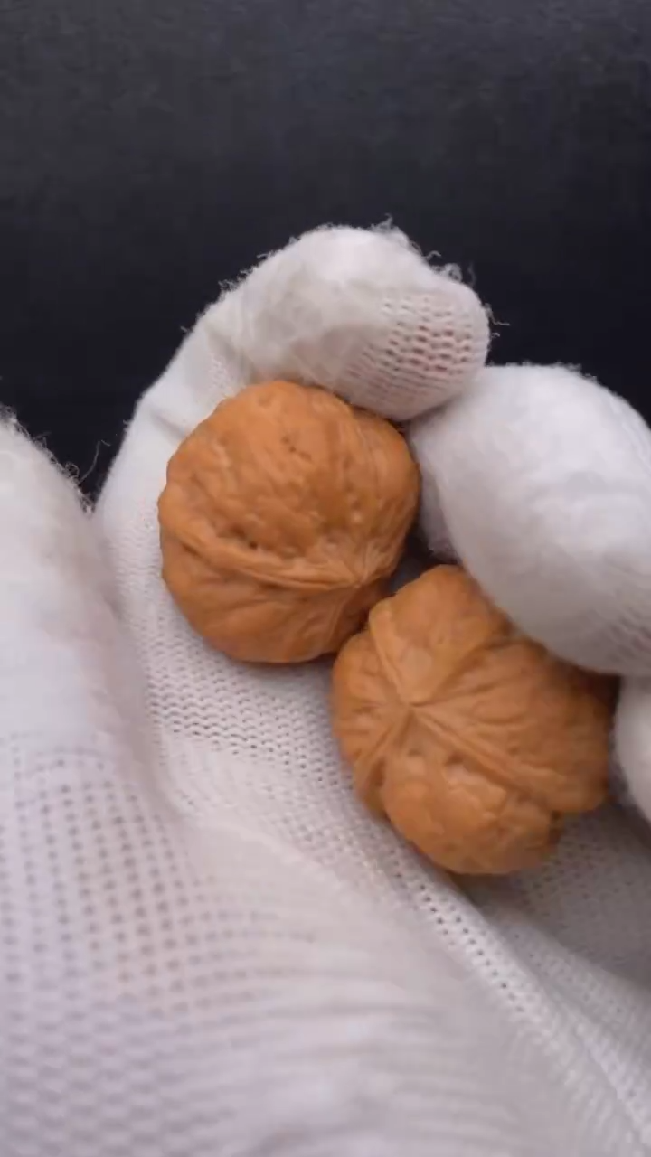 【闪购商品】文玩核桃把件四棱豆腐块88