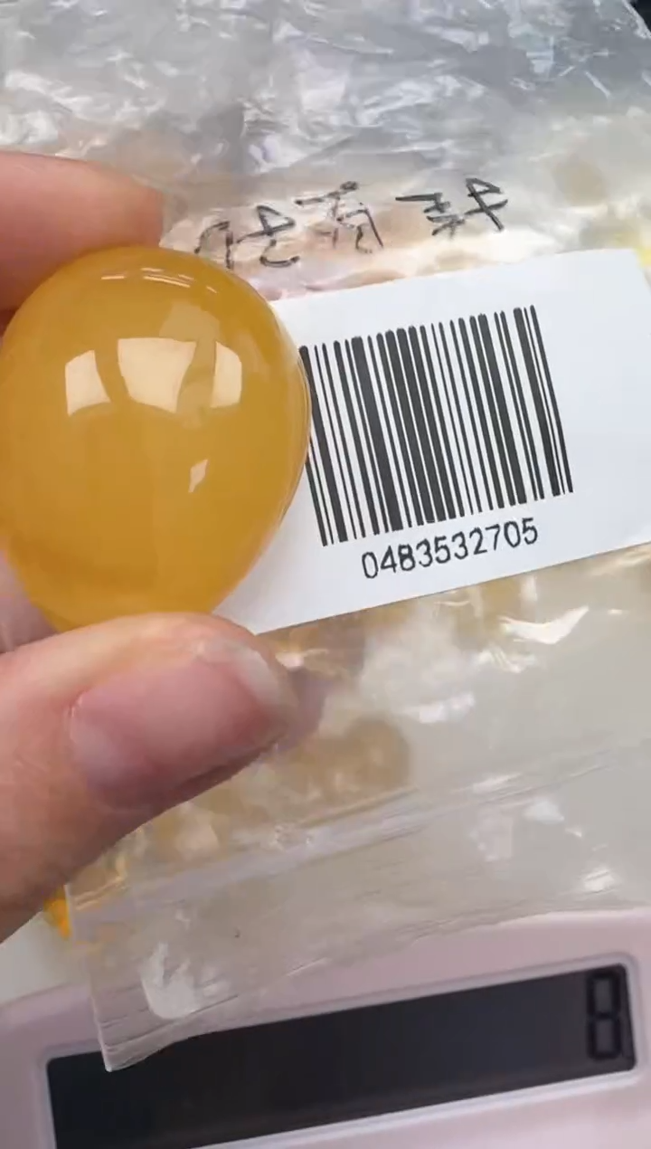 裸石琥珀未镶嵌如图