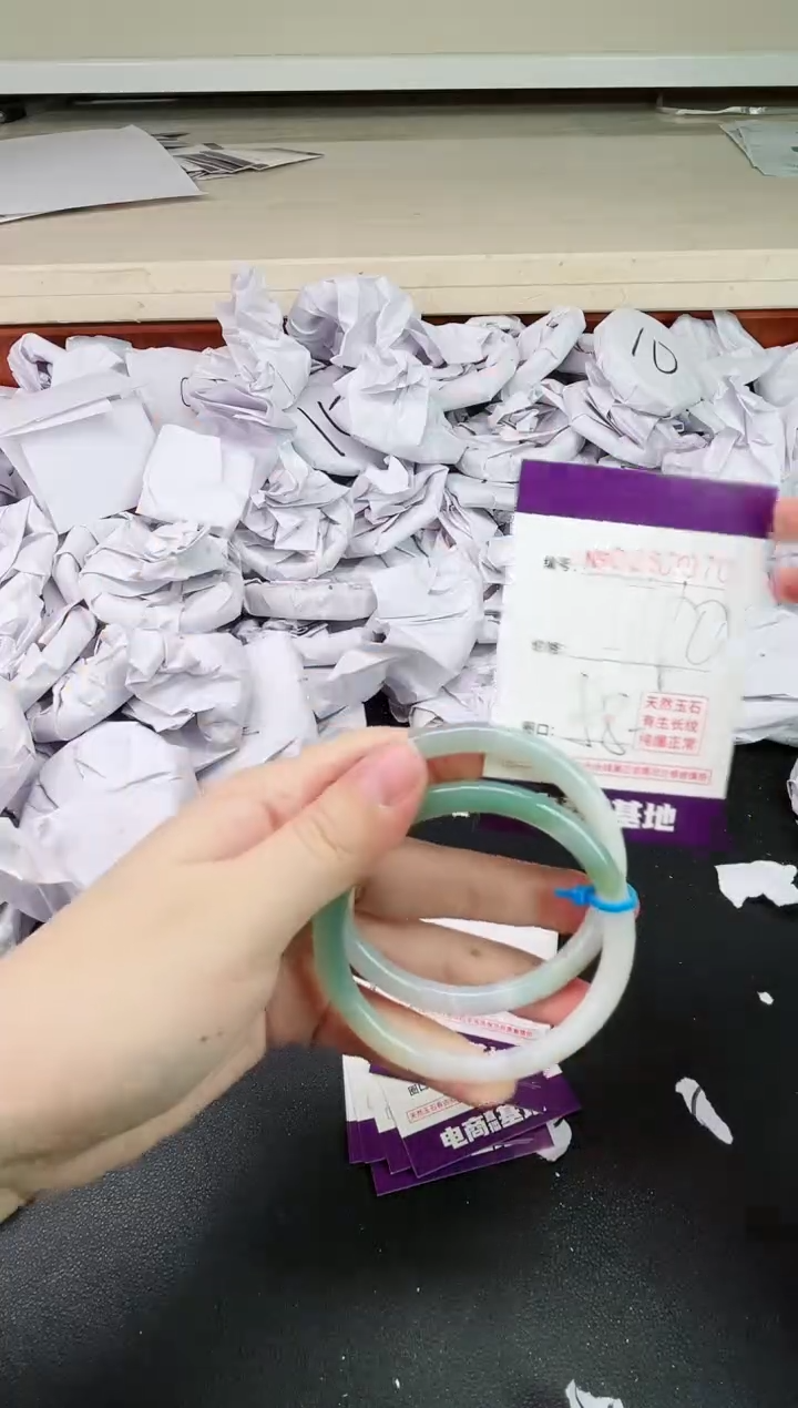 【闪购商品】玛瑙/玉髓手镯未镶嵌2570