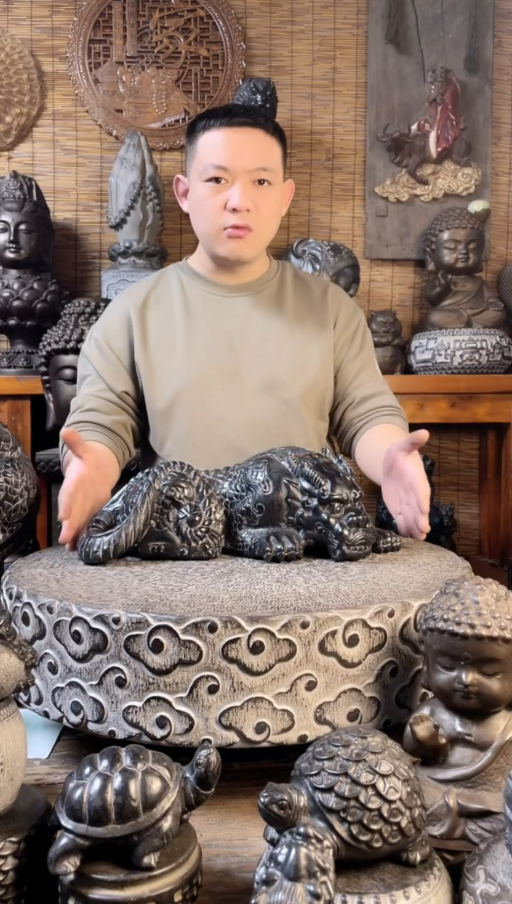 【闪购商品】45趴吸水兽天然青石雕刻