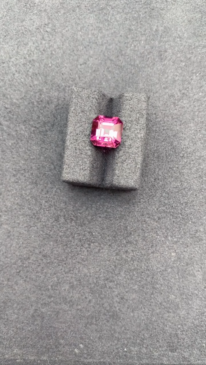 【闪购商品】碧玺裸石未镶嵌4ct紫碧玺