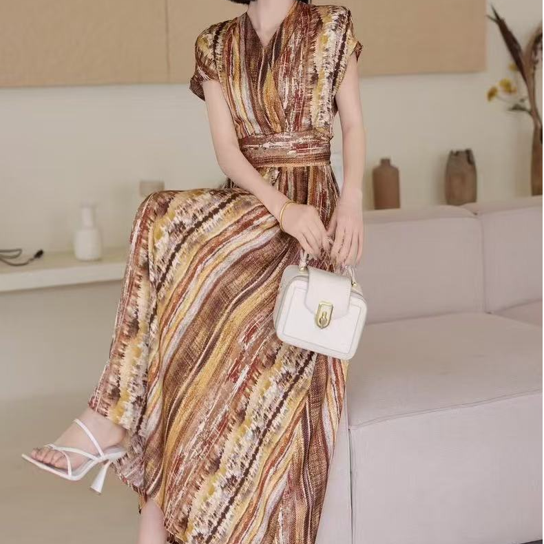 【RG6286】2025年新款气质轻奢时尚优雅显瘦不规则连衣裙