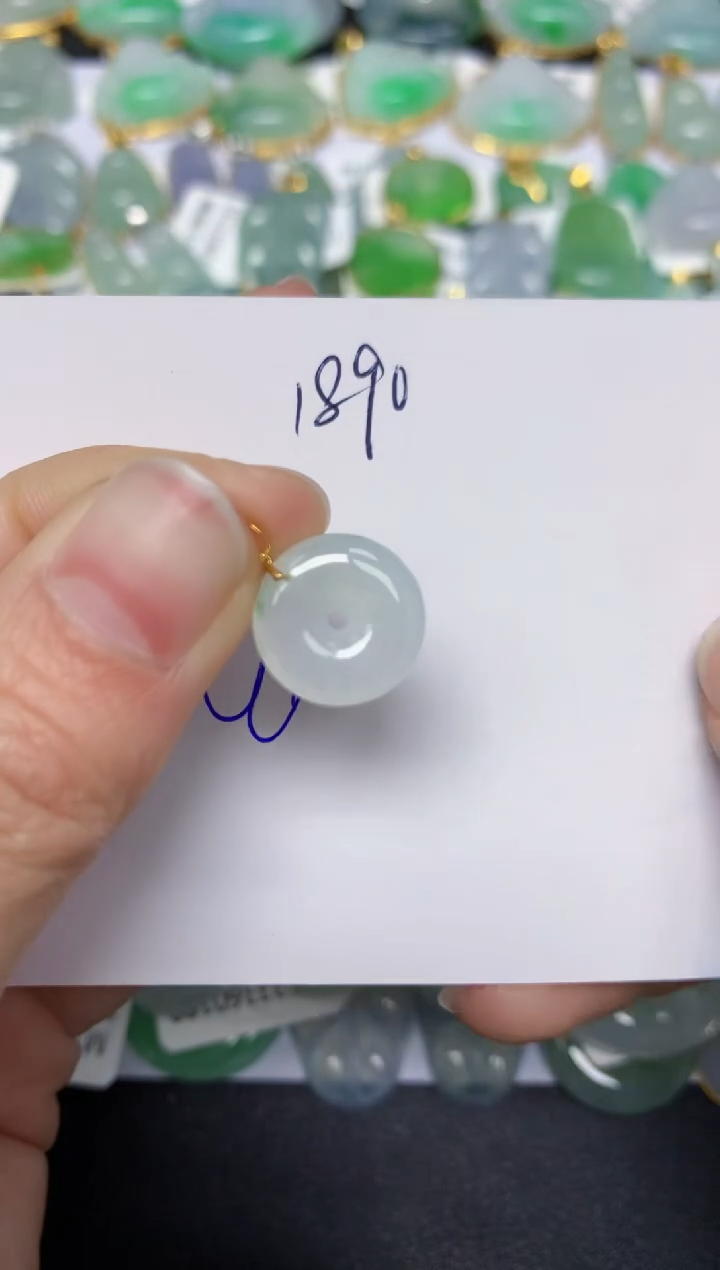 【闪购商品】翡翠颈饰18K金镶嵌天然翡翠A货