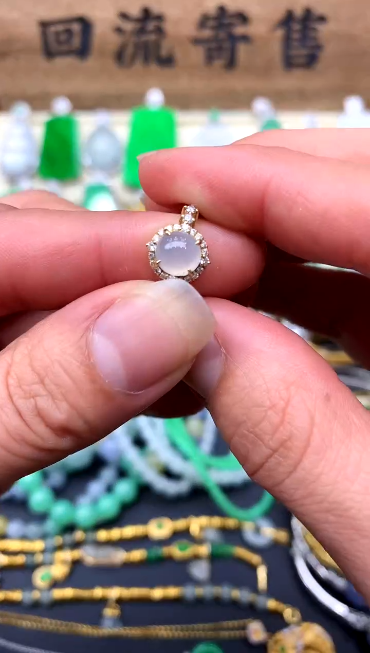 【闪购商品】翡翠戒指18K金镶嵌82-中国好珍宝