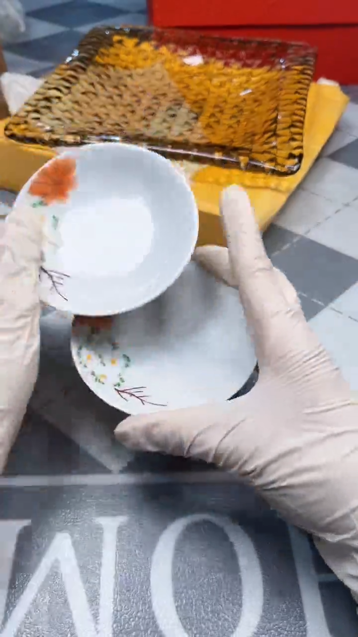 瓷片陶瓷如图所示周边