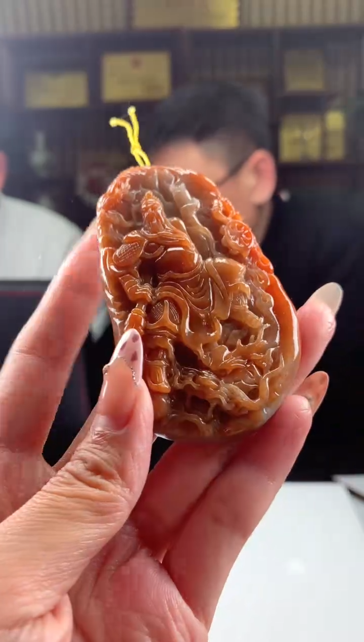 【闪购商品】定制翡翠未镶嵌挂件发货（拍一发一）