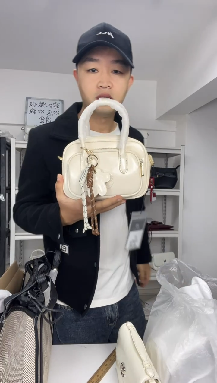 牛皮（革）【尤尤轻奢女包】时尚百搭轻奢款式女包303