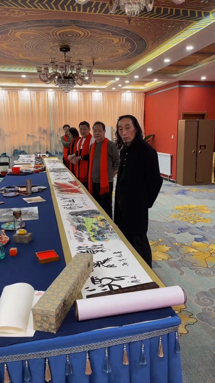 【闪购商品】书法5位老师合作长卷