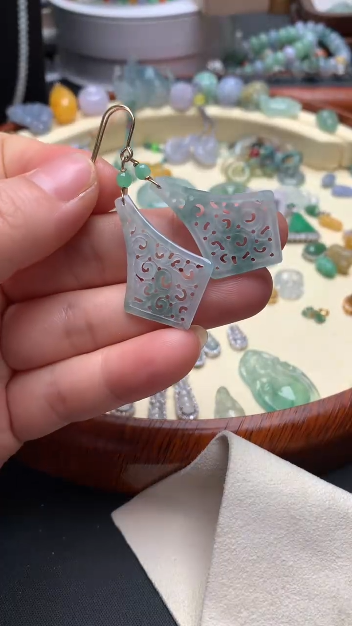 【闪购商品】翡翠耳饰合金翡翠镶嵌耳饰耳钩