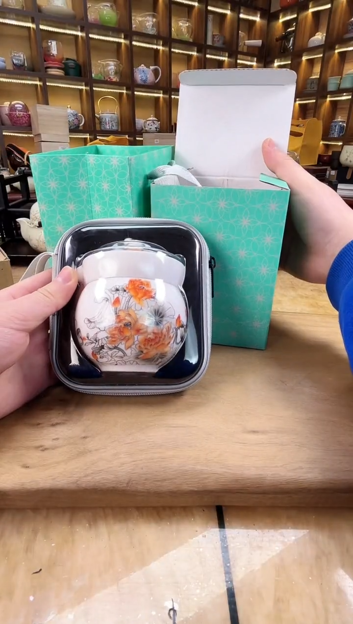 【闪购商品】瓷里陶里水墨金莲