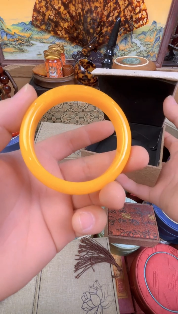 【闪购商品】蜜蜡手链未镶嵌琳专属哈哈哈哈哈哈哈