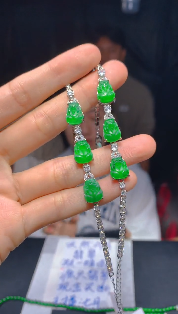 【闪购商品】定制翡翠未镶嵌169多样性发货（发其一）