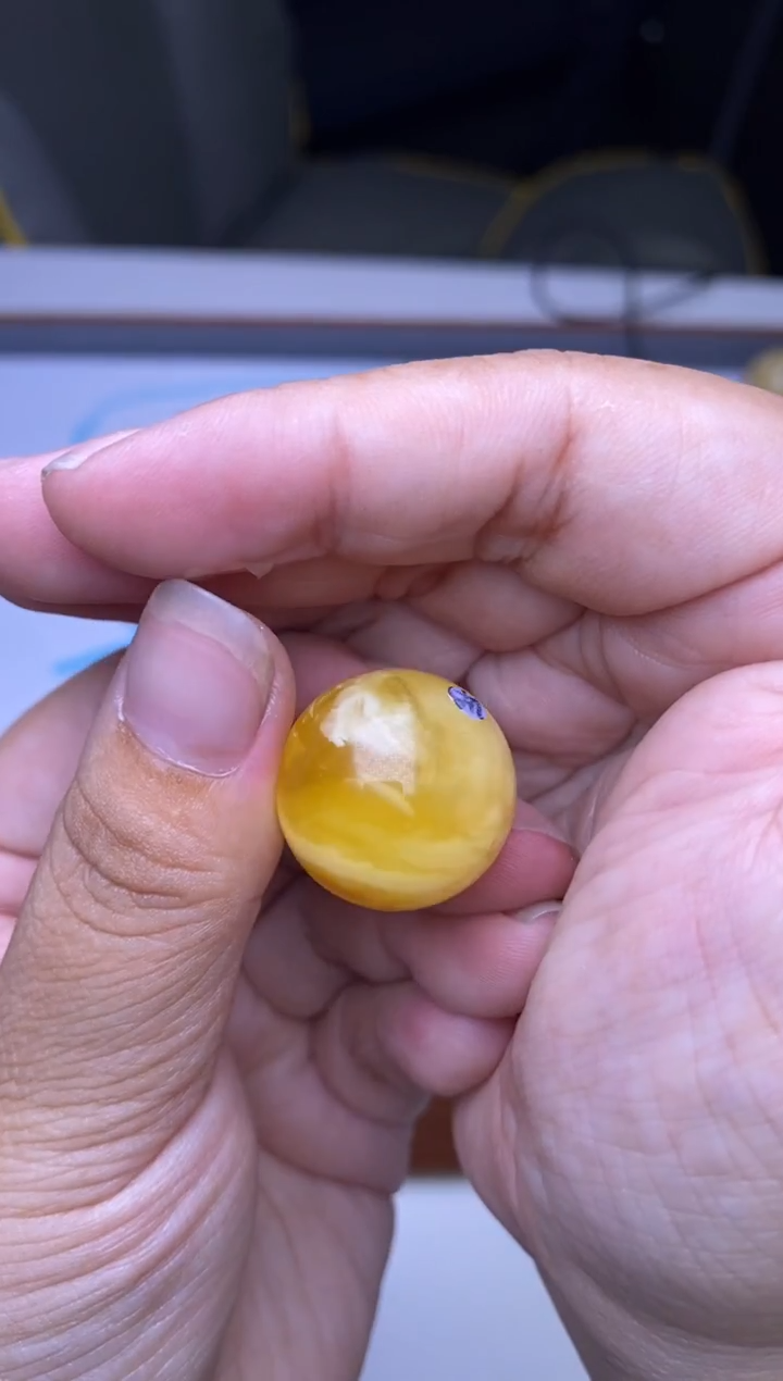 裸石琥珀未镶嵌大小姐珠宝严选206