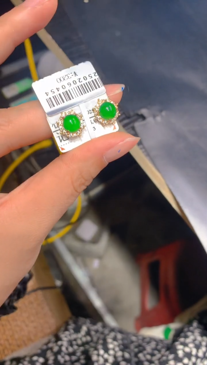 【闪购商品】定制翡翠未镶嵌133定制翡翠多样性发其一