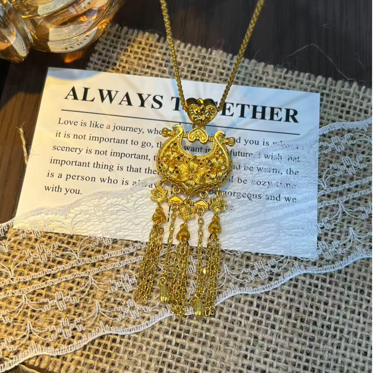 铜合金项链 DAJIEJIE大姐姐 百合花流苏锁包项链