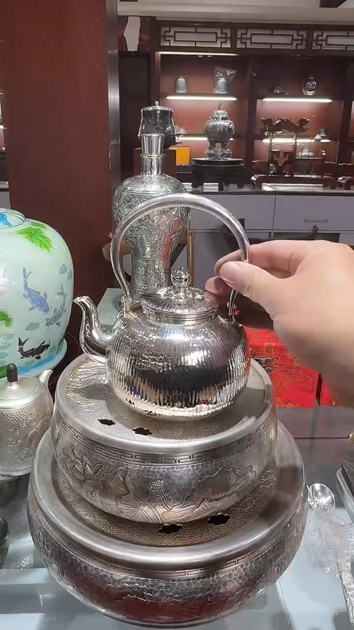 饮**源足银手工精工牡丹高抛光烧水壶