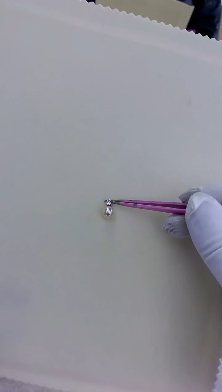 18K金镶嵌饰品海水珍珠7-8设计款吊坠