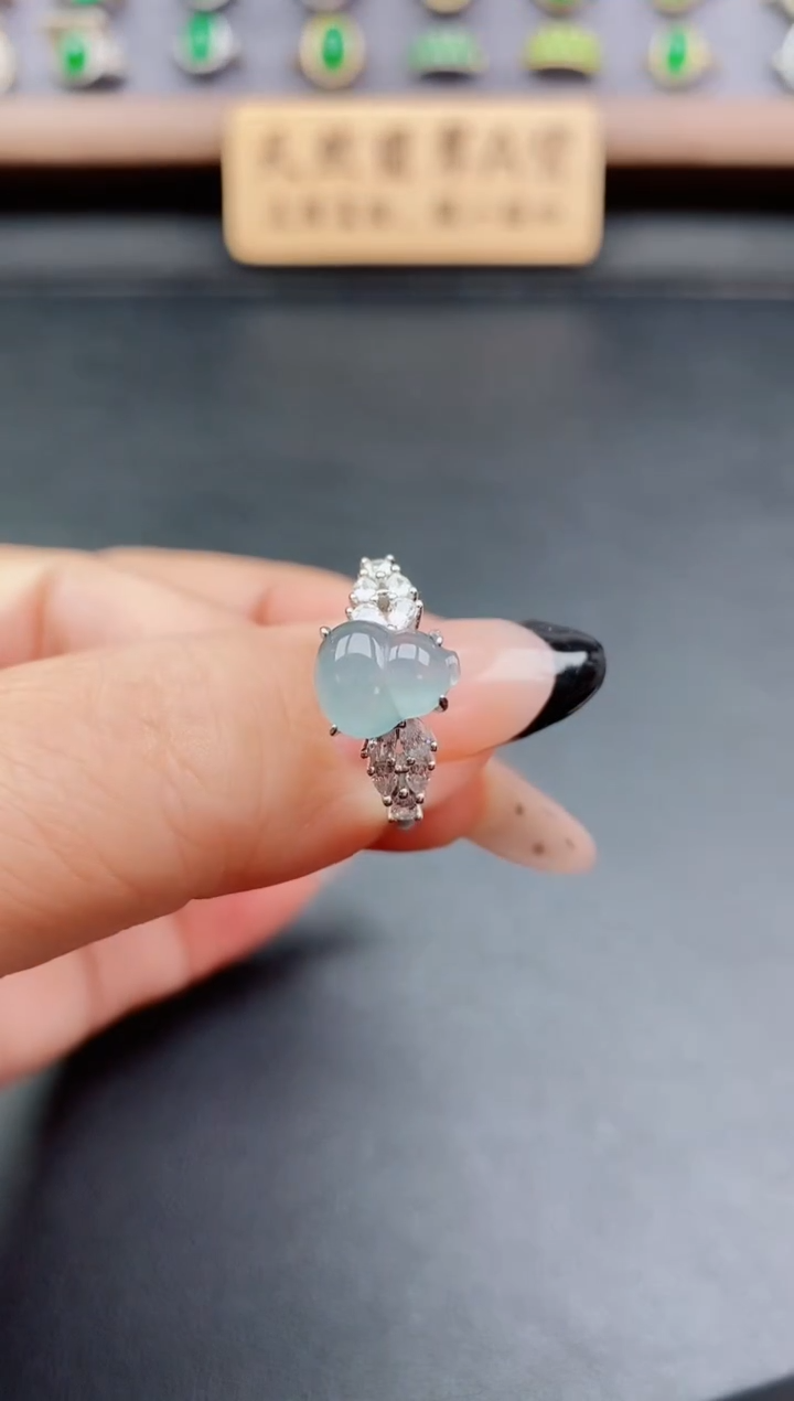 银S925镶嵌戒指翡翠1