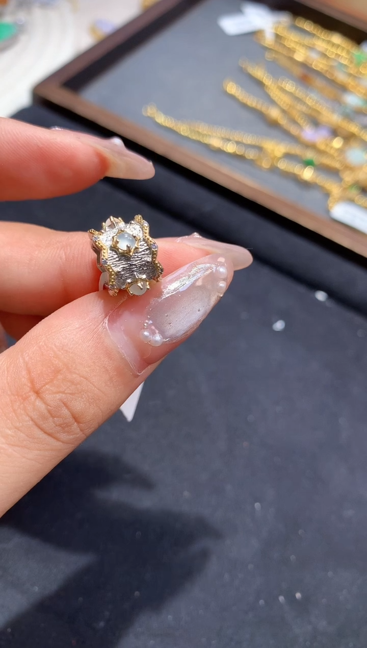 吊坠(不含链)银S925镶嵌翡翠吊坠