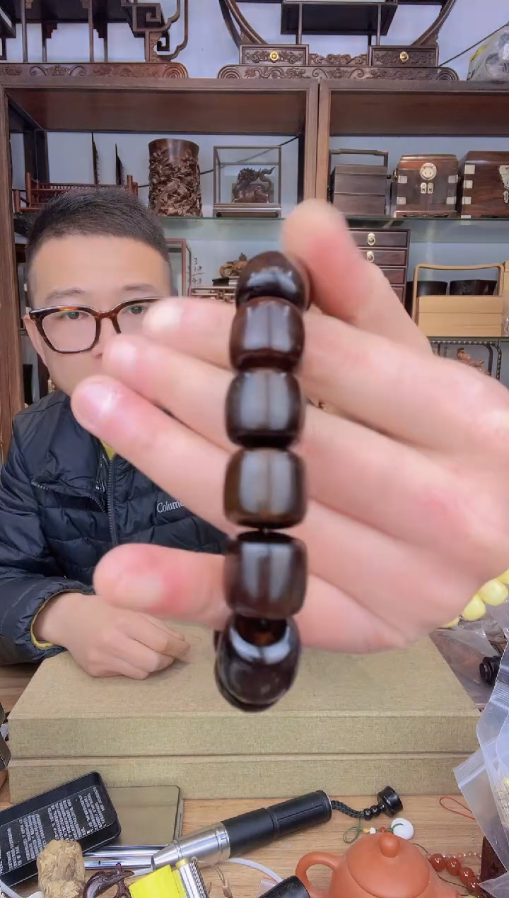 【闪购商品】乌木类书架170可可1.6老型单圈手串