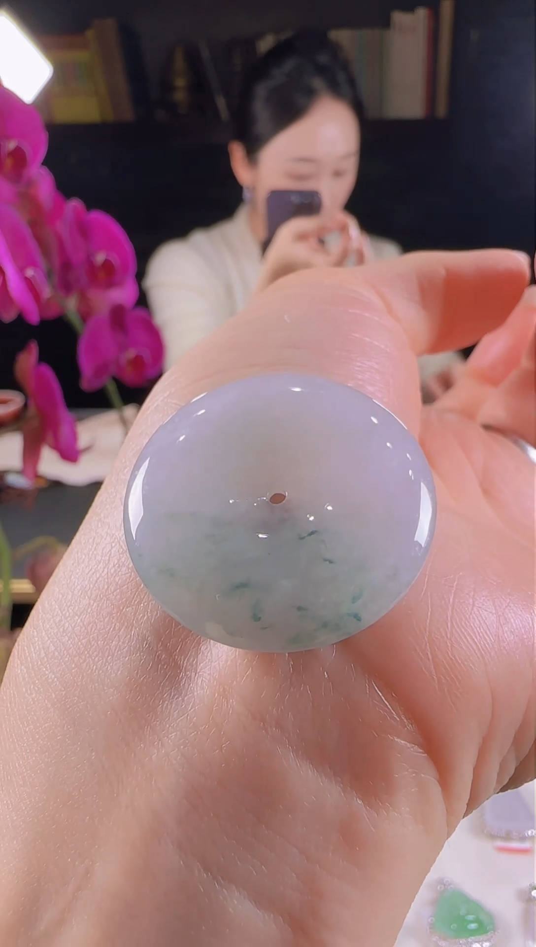 【闪购商品】翡翠吊坠(不含链)未镶嵌飘花平安扣（实物多样性发货