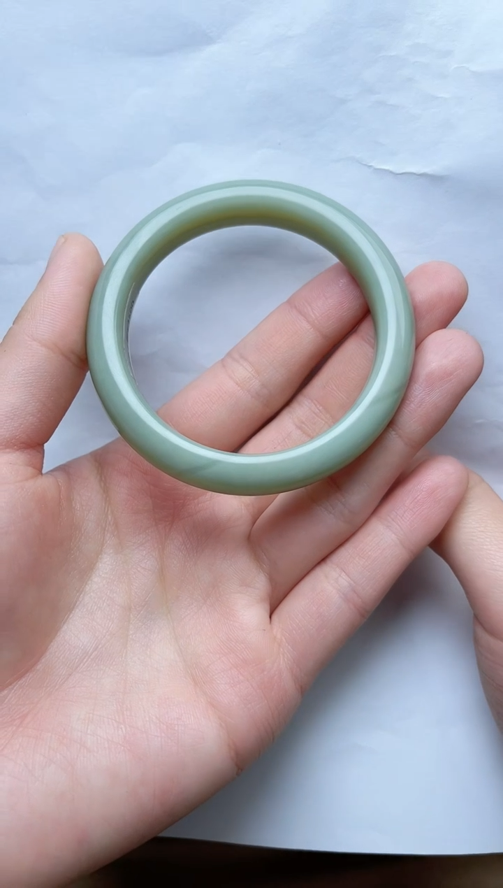 【闪购商品】和田玉手镯未镶嵌53/54圈口kk