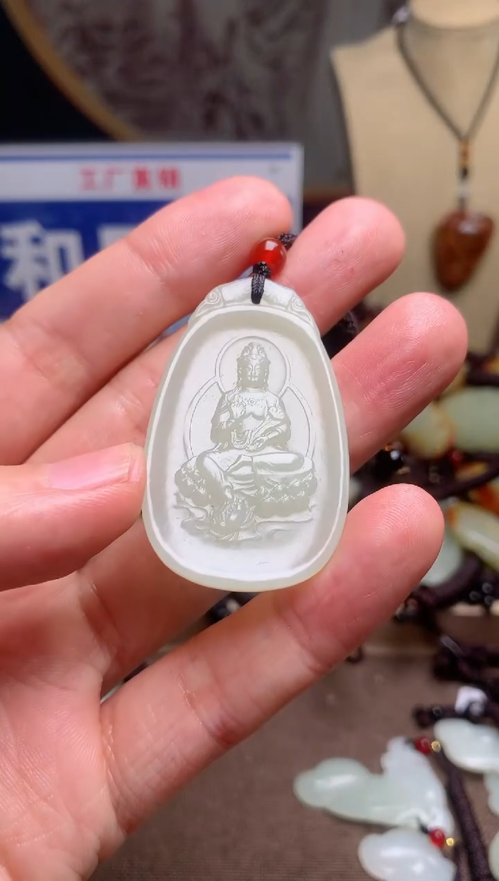 【闪购商品】和田玉颈饰未镶嵌1