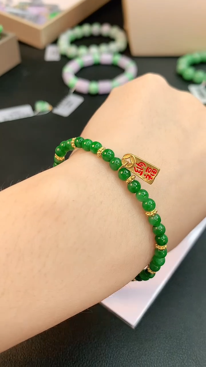 【闪购商品】翡翠手链18K金镶嵌赠礼盒证书 敏