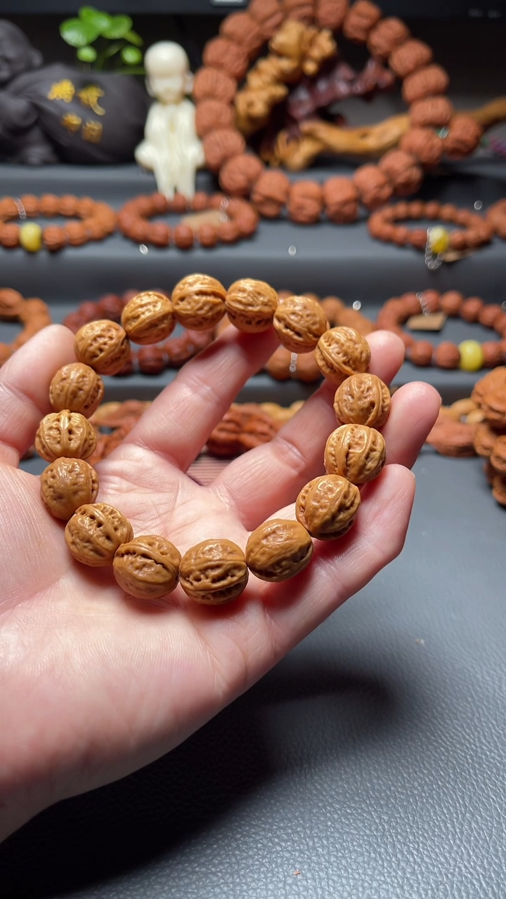 【闪购商品】文玩核桃吊坠核桃手串