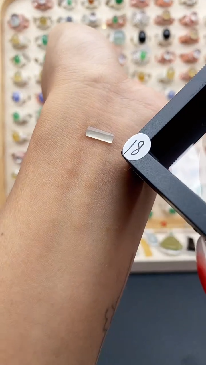 【闪购商品】翡翠裸石缅甸天然A货翡翠