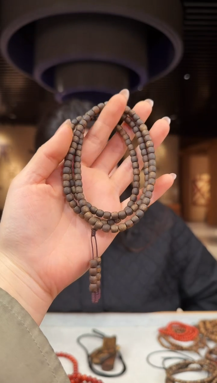 【闪购商品】沉香手串海南莺歌绿棋多圈鼓珠