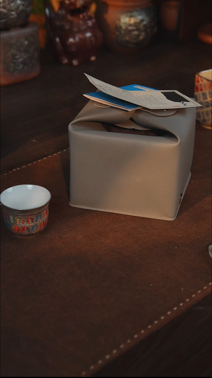 瓷千佛瓷胎鎏银铃铛杯