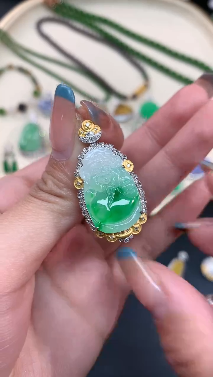 【闪购商品】翡翠吊坠(不含链)18K金镶嵌吊坠A209|15000