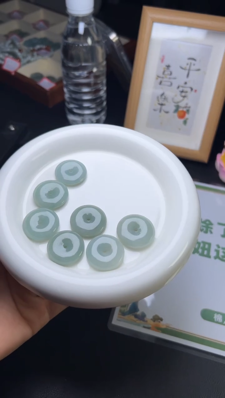 【闪购商品】翡翠颈饰未镶嵌W001-PQGJ594多样性发一件