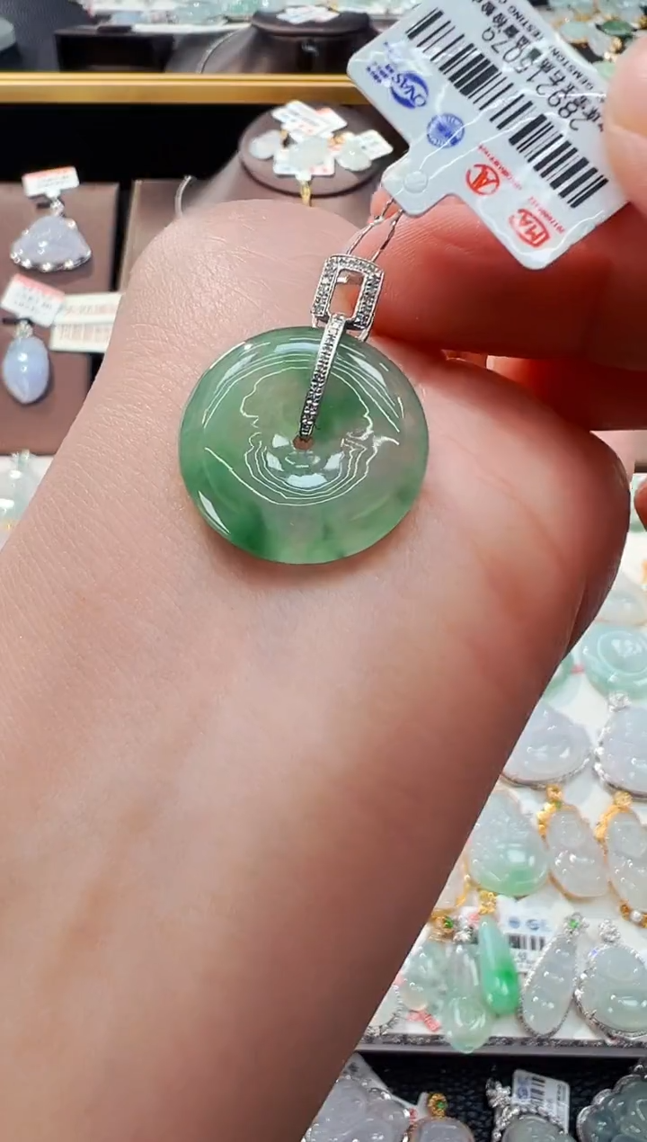 【闪购商品】翡翠吊坠(不含链)18K金镶嵌平安扣吊坠079
