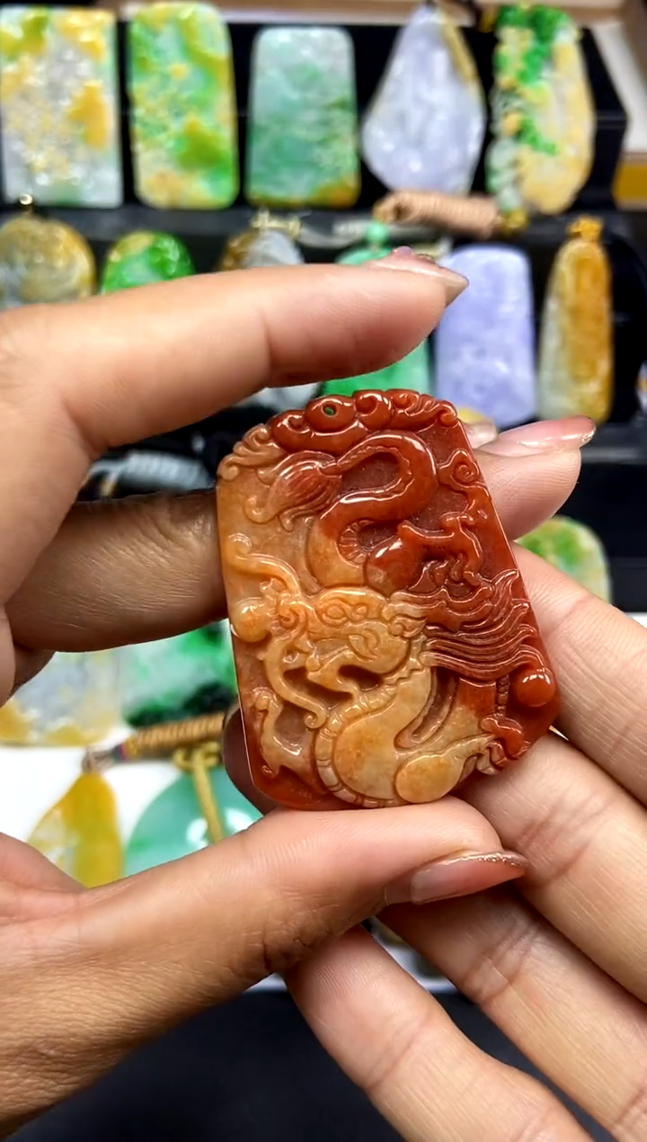 【闪购商品】翡翠颈饰未镶嵌翡翠A货