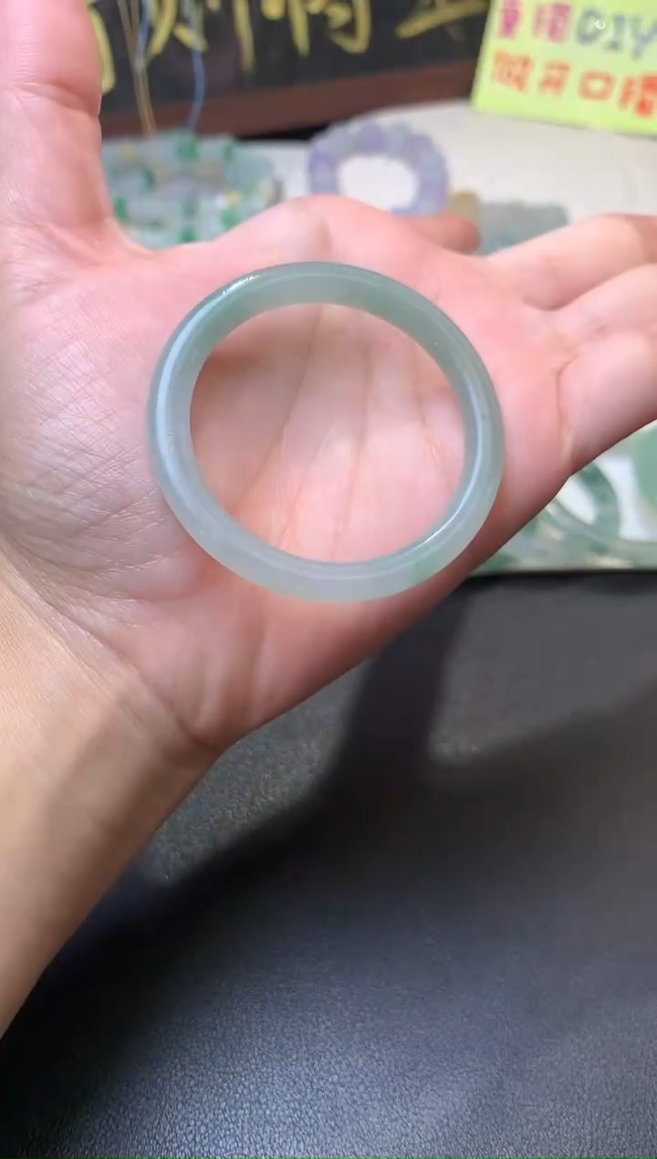 未镶嵌定制翡翠毛货