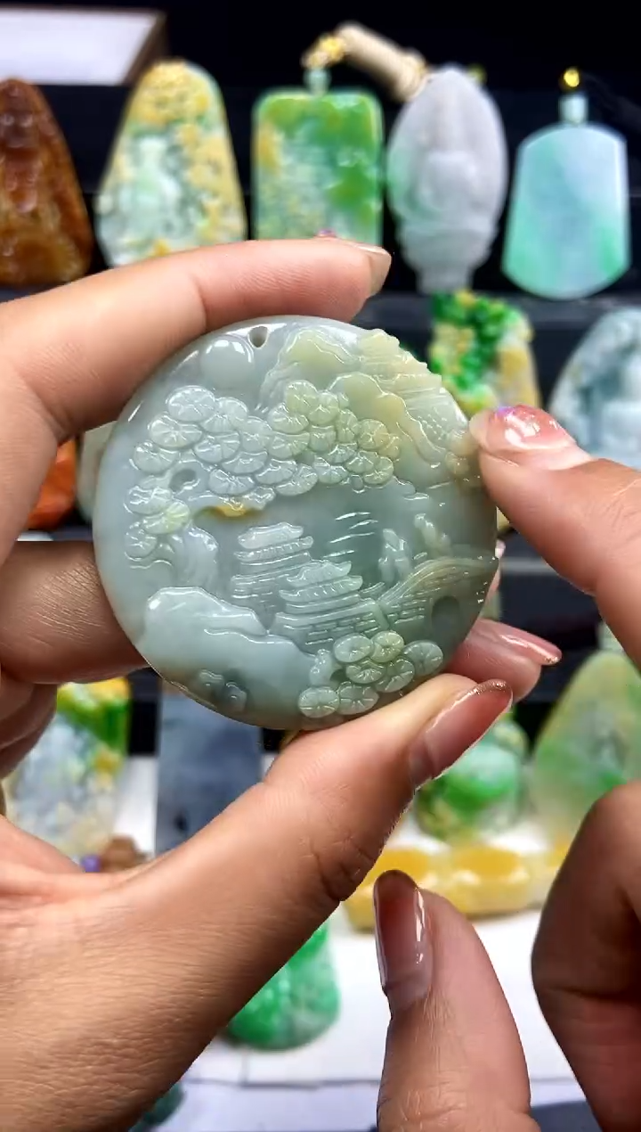 【闪购商品】翡翠颈饰未镶嵌翡翠A货