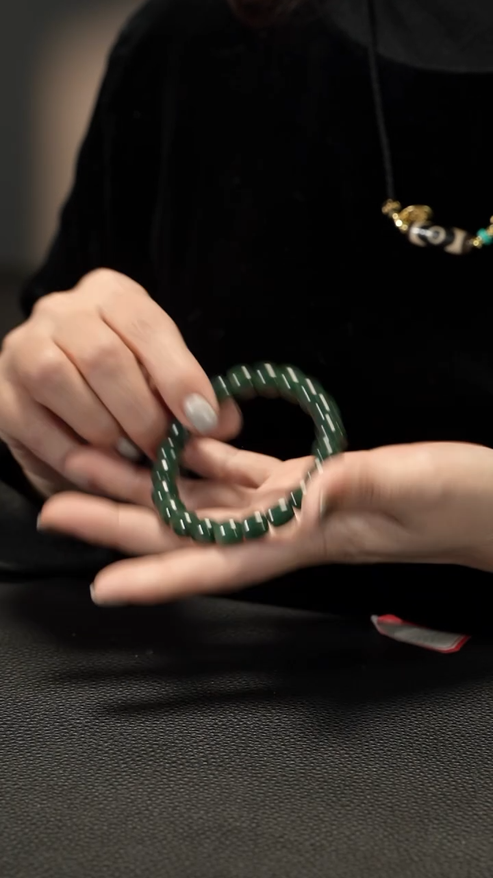 颈饰未镶嵌和田玉B0552