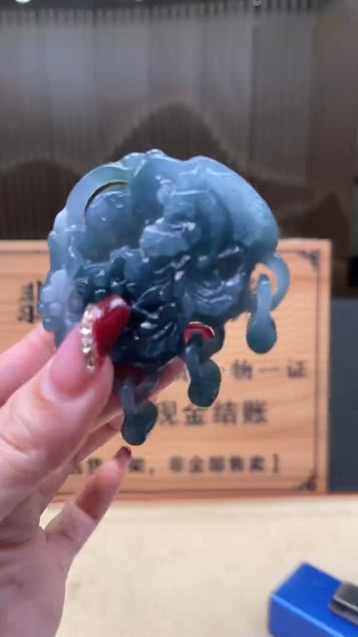 【闪购商品】定制翡翠未镶嵌       *555