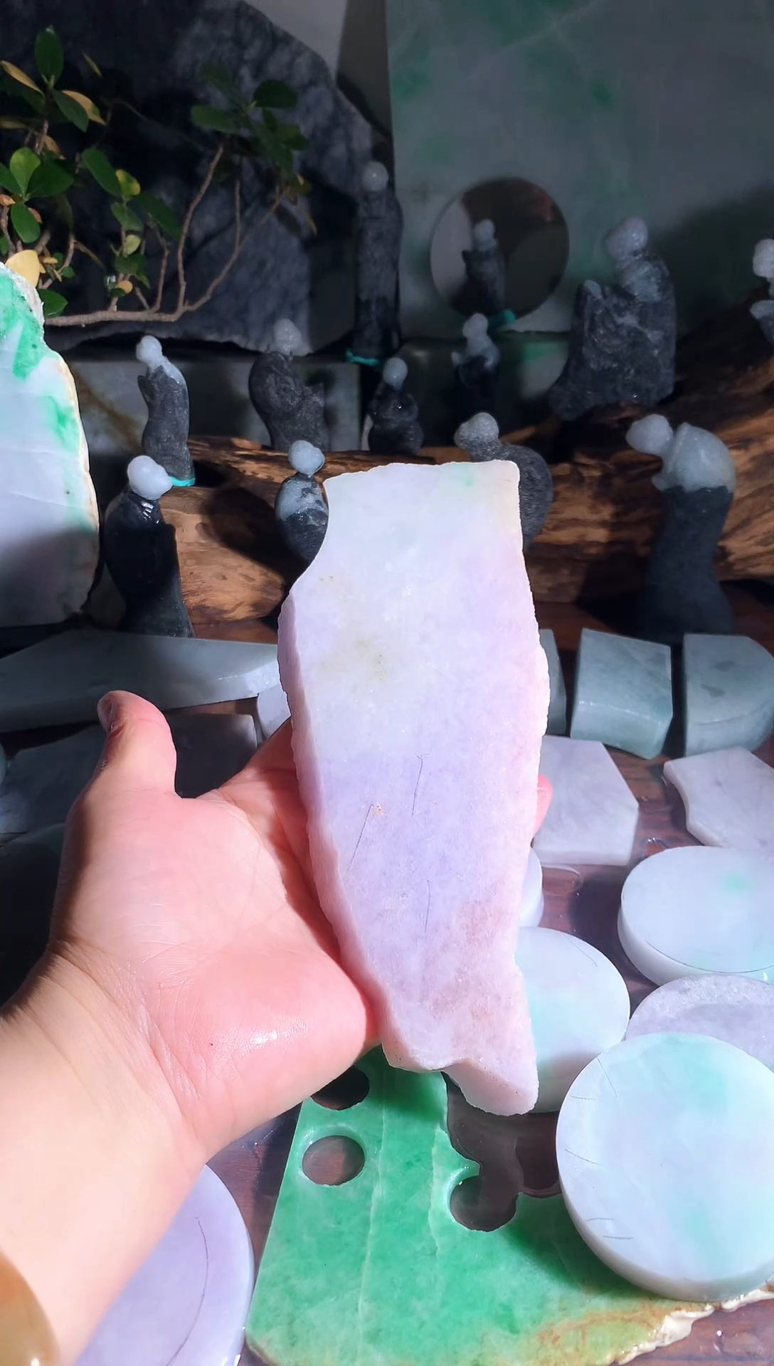 【闪购商品】翡翠吊坠(不含链)未镶嵌E1