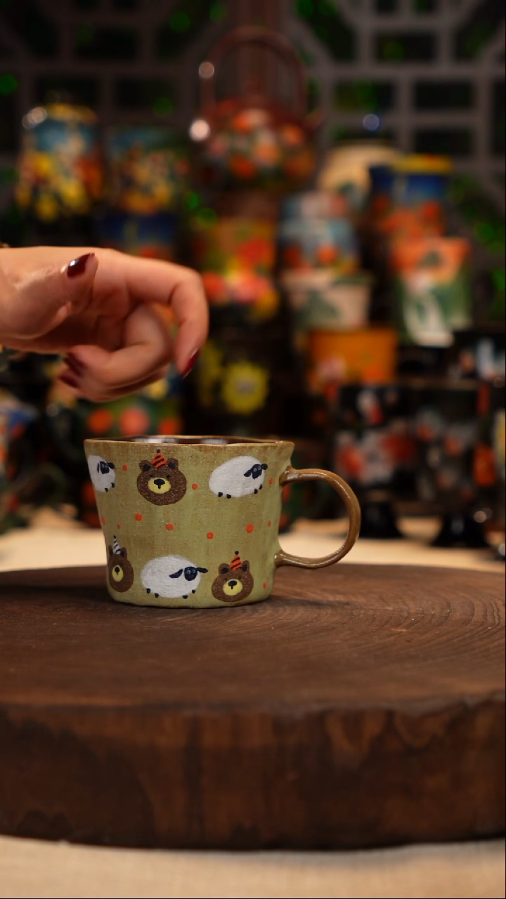 油画   手绘釉下彩   杯子