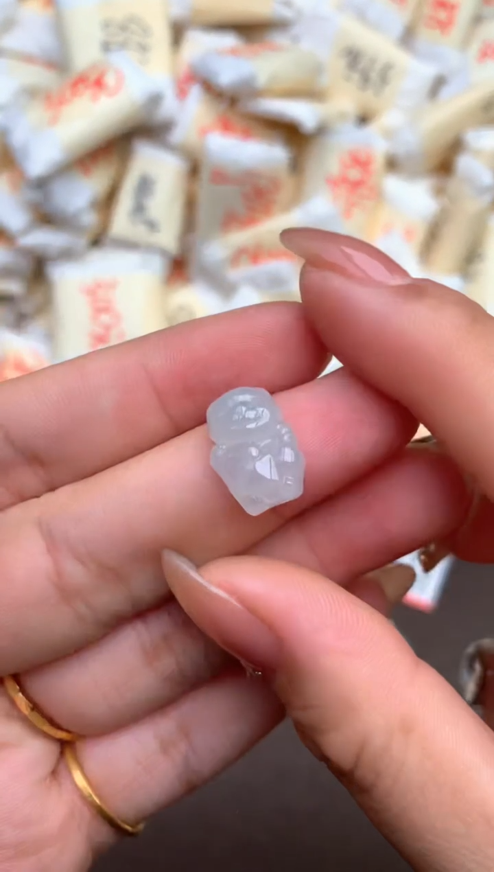 【闪购商品】翡翠挂件未镶嵌  — 