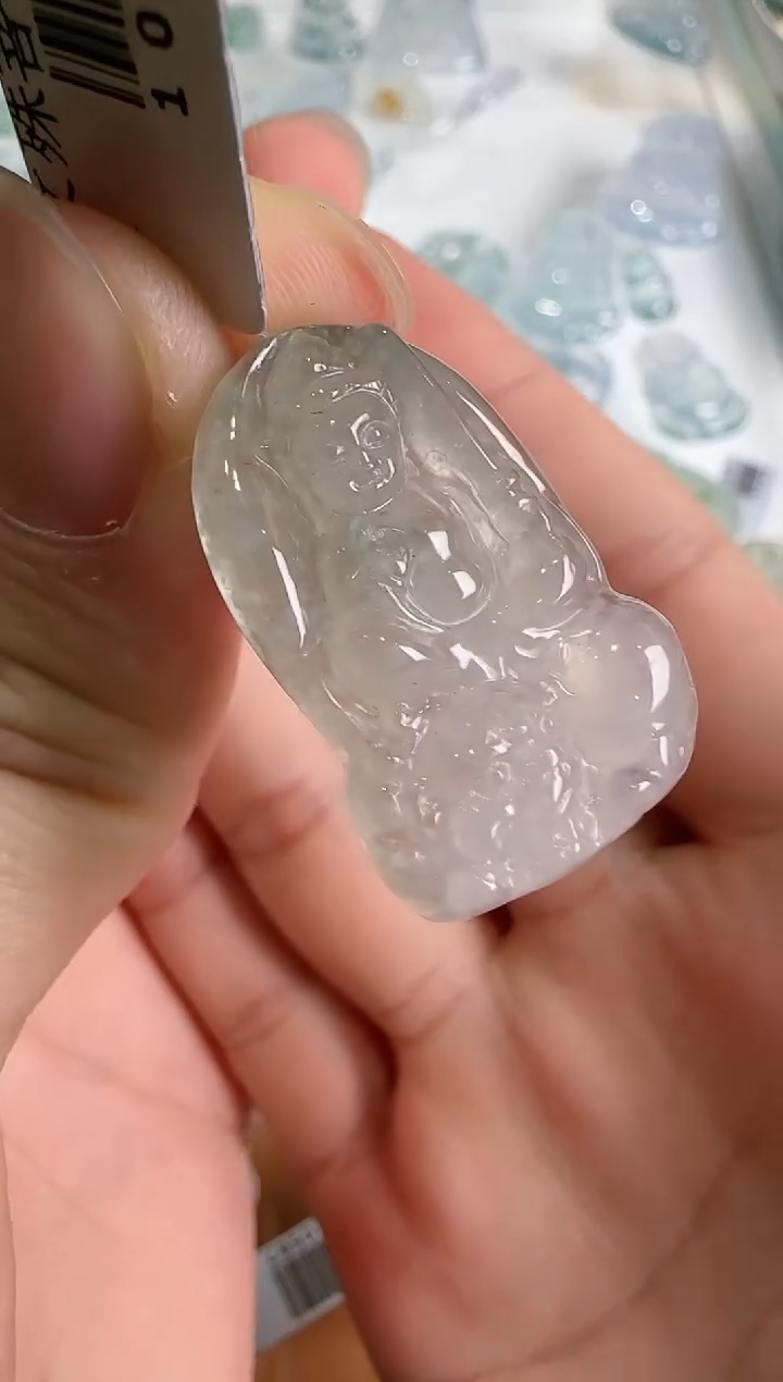 【闪购商品】翡翠吊坠(不含链)未镶嵌··