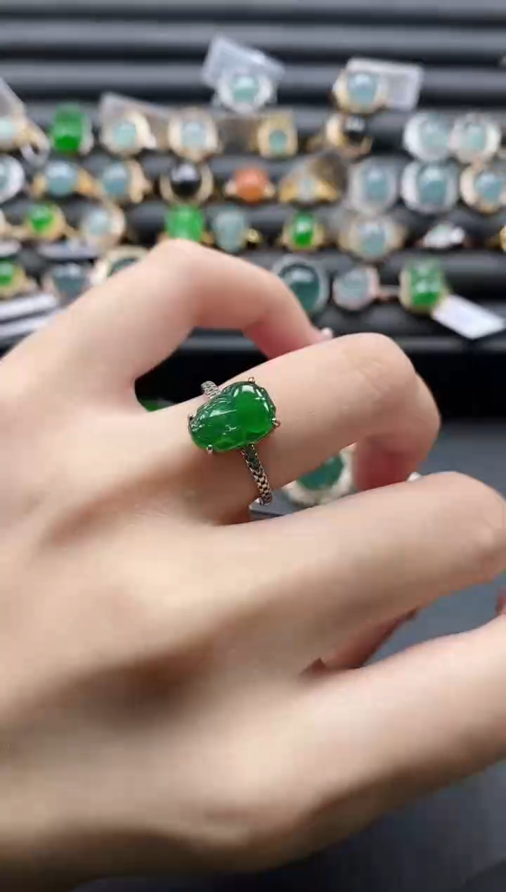 【闪购商品】翡翠戒指银S925镶嵌1111