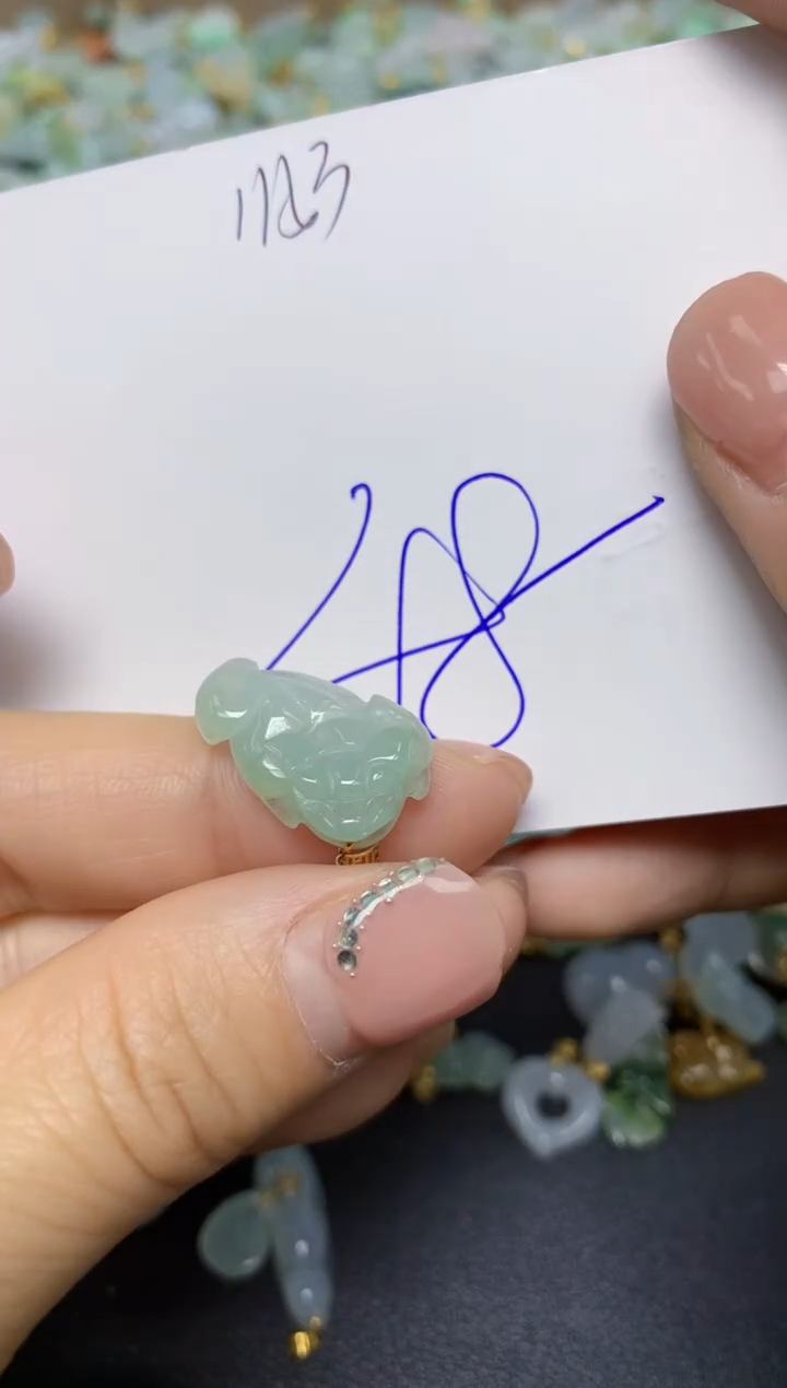 【闪购商品】翡翠挂件18K金镶嵌 天然翡翠A货