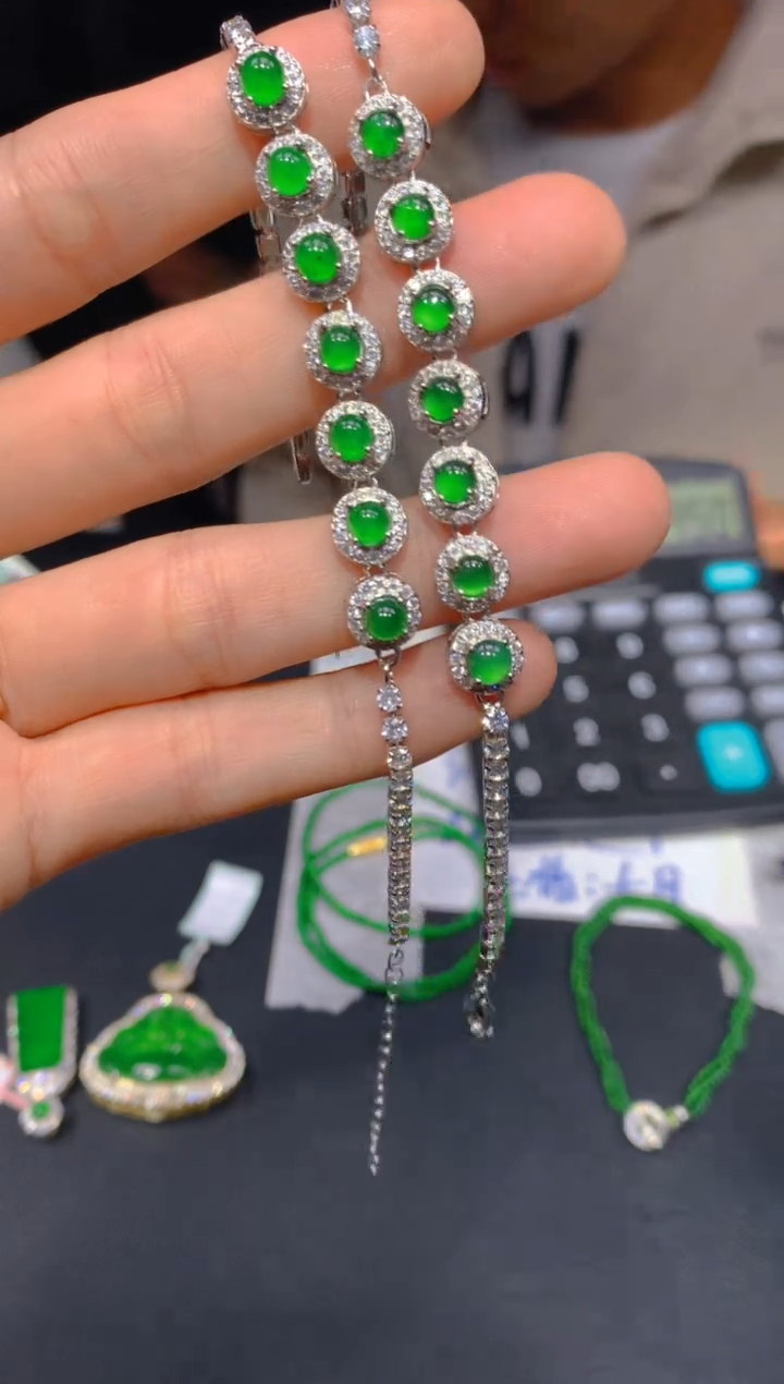 【闪购商品】定制翡翠未镶嵌170多样性发货（发其一）